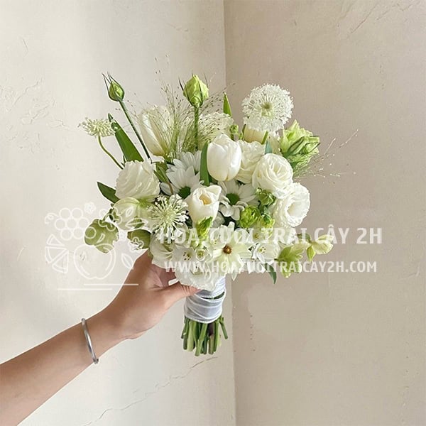 Bó hoa cưới cầm tay 084