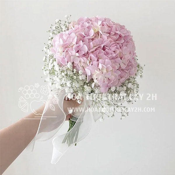 Bó hoa cưới cầm tay 084